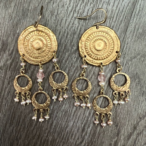 Handmade boho chandelier pearl earrings - Picture 7 of 9